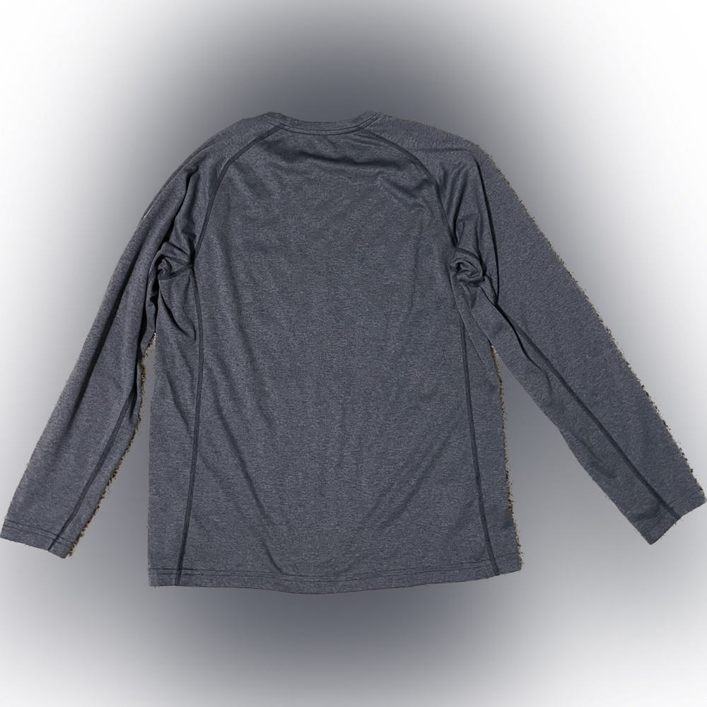 Eddie Bauer nice shirt. Barely worn. Men’s medium. - Picture 2 of 4